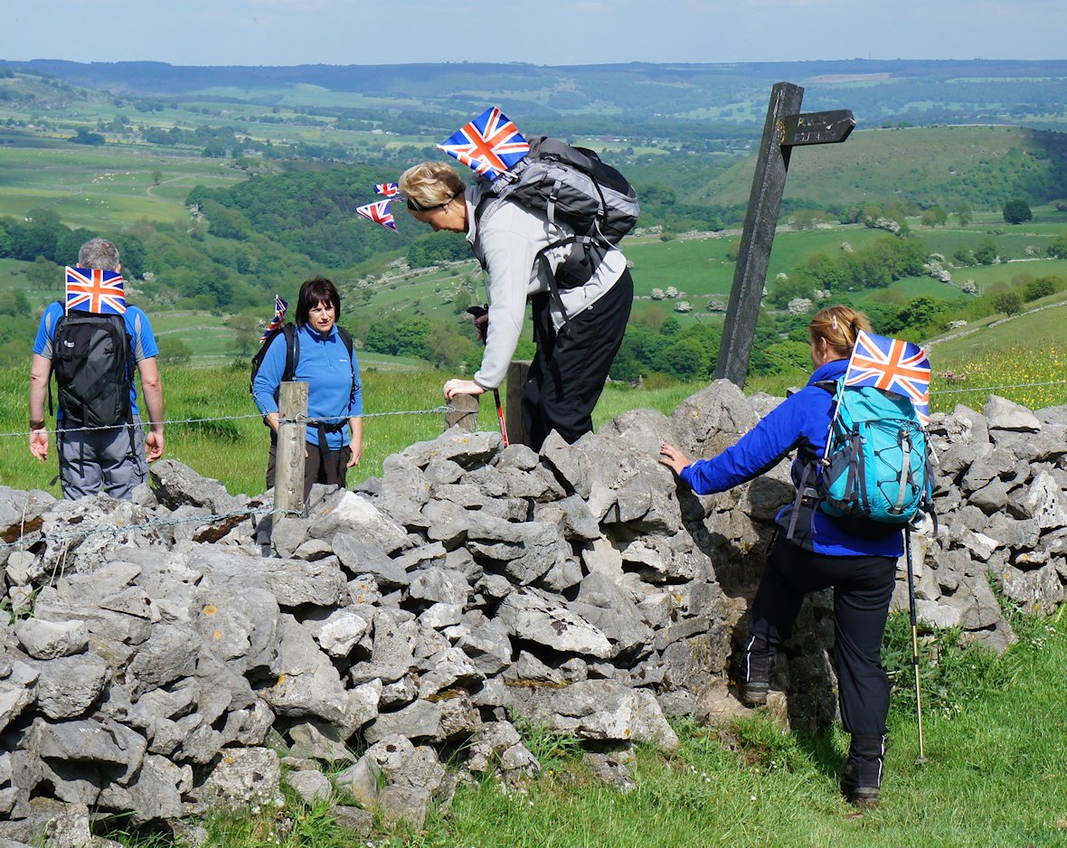 �s�[�N�f�B�X�g���N�g